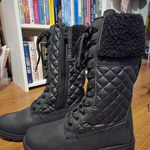 Women's Black Quilted Lace-Up Boots